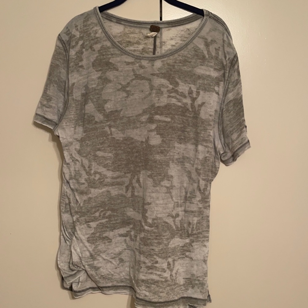 Free People burnout tee shirt | oversized tshirt | camo shirt